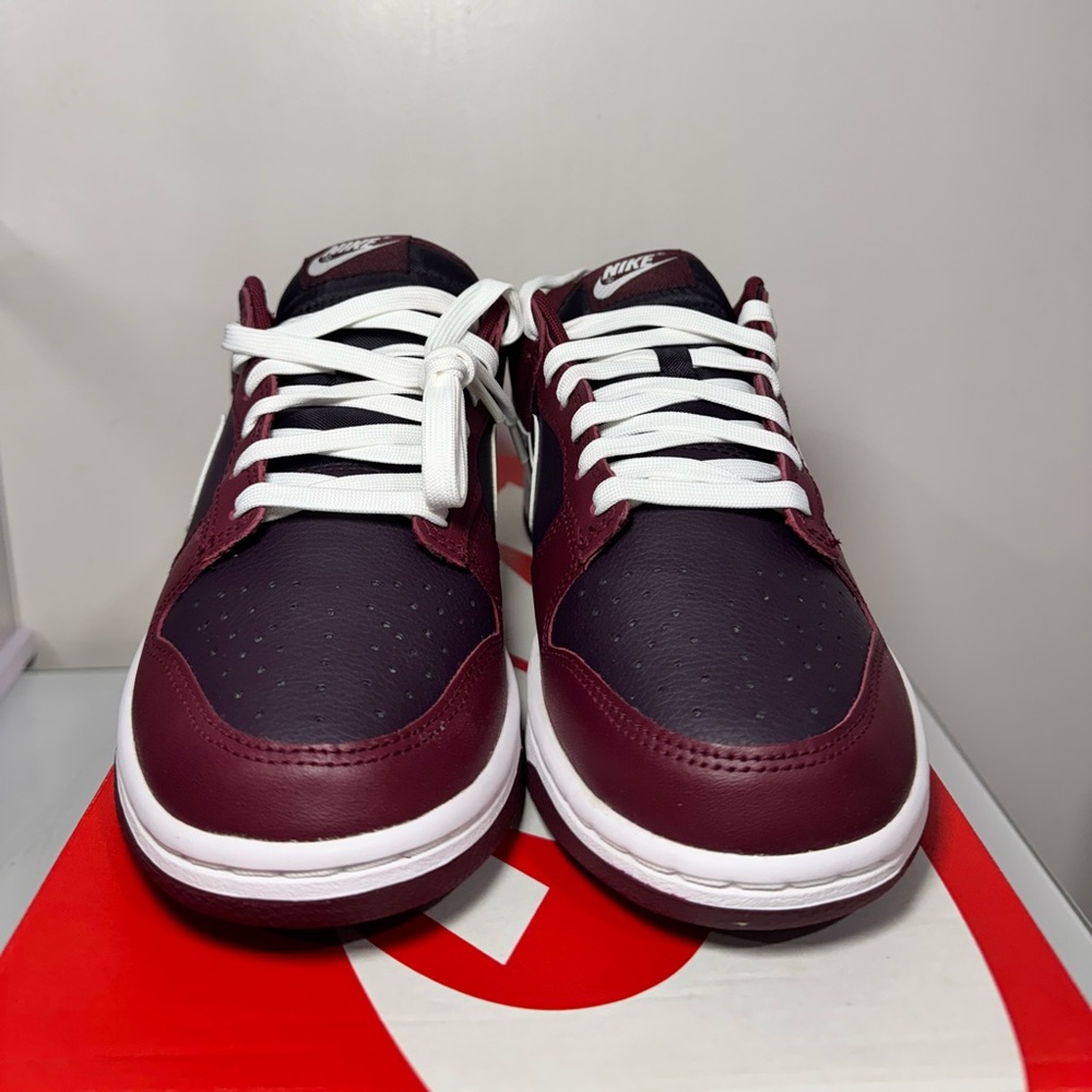 NIKE DUNK LOW - DARK BEETROOT / BURGUNDY ASH
SIZE 7.5 MENS / 9 WOMENS - Picture 2 of 6